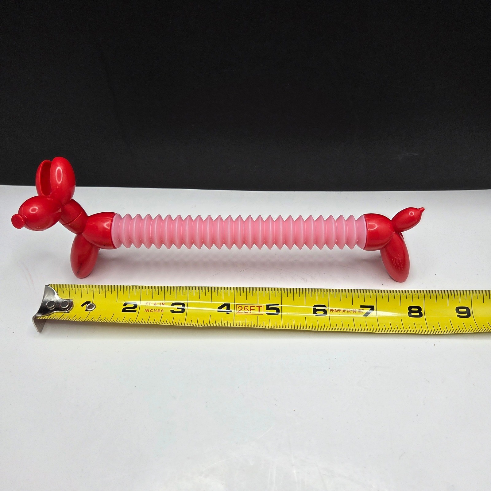 Zuru Tangle Pets Balloon Dog Fidget Toy Red Pink Expandable Sensory Toy 4-8in