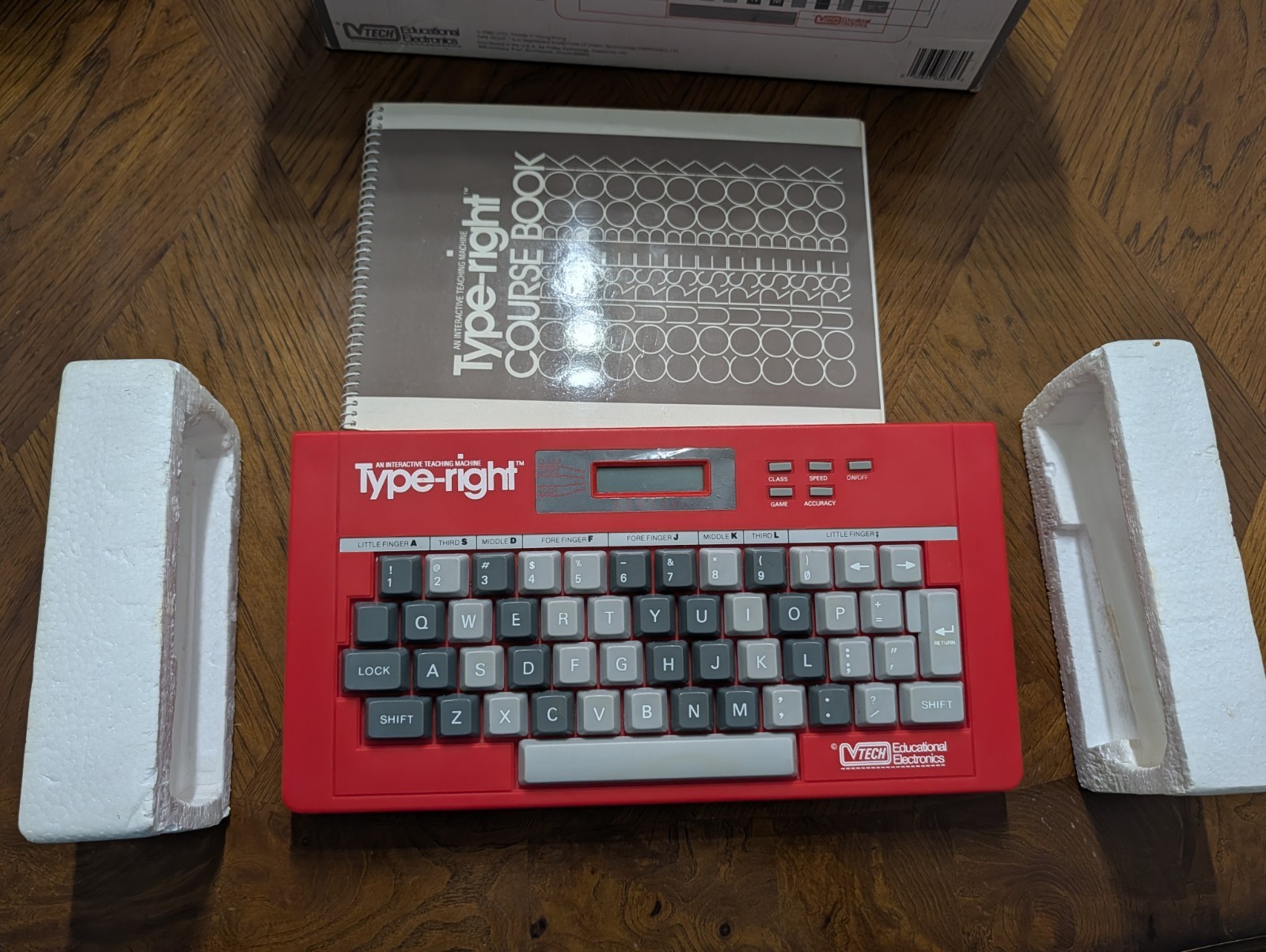 VTG VTech Type-right Typing Game Interactive Teaching Practice Machine 1985 Work