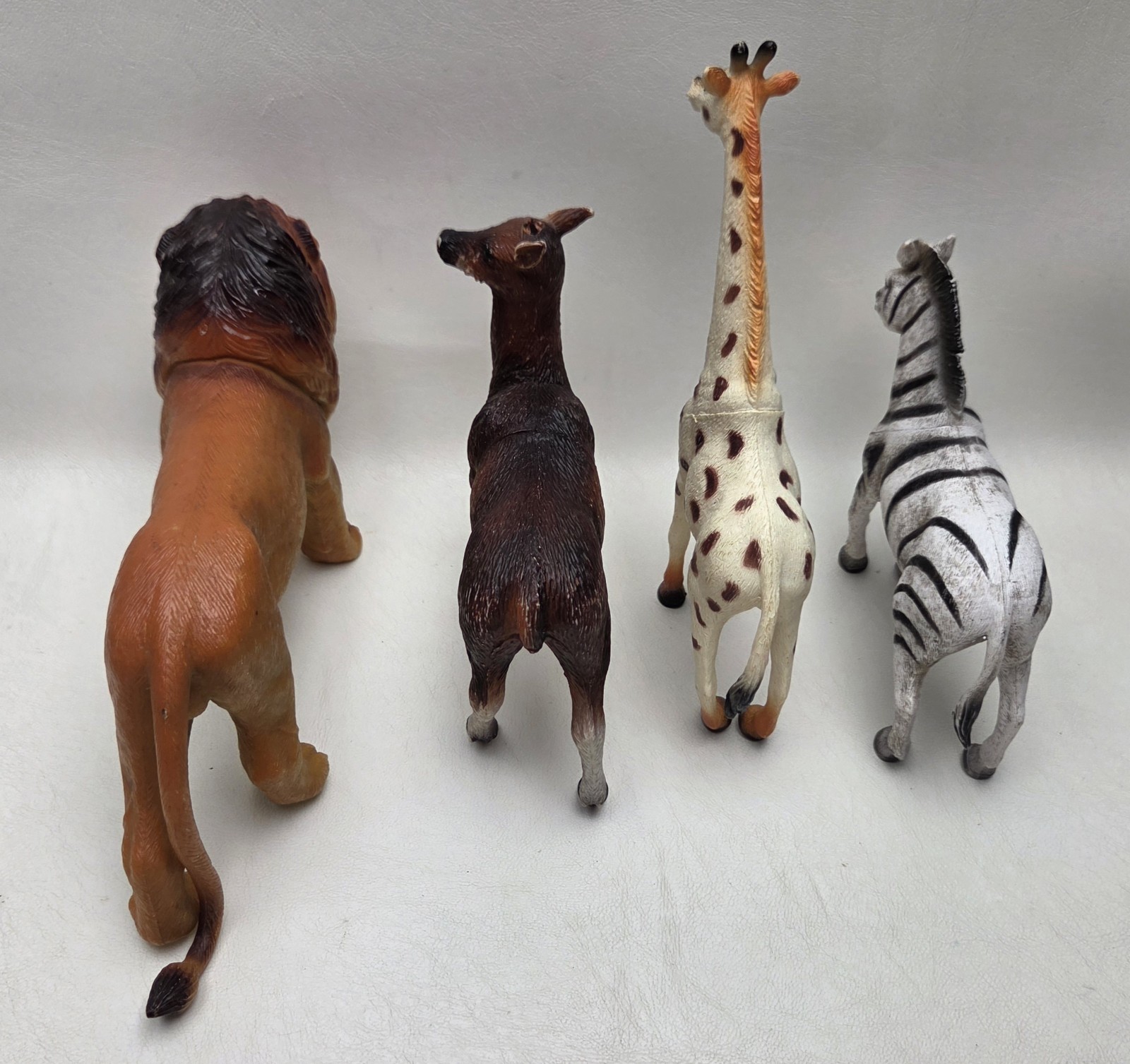 Large Safari Etc Plastic Zoo Animal Toy Lot Vintage Mixed Hard Figurine 2-8″