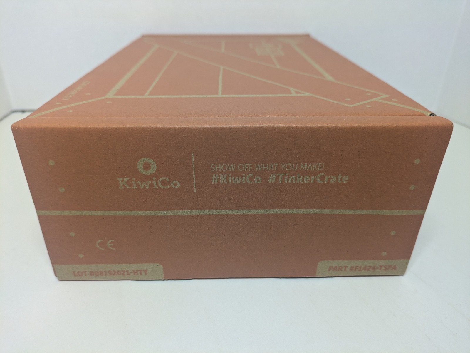 Tinker Crate Spin Art Machine By Kiwi Co – NEW