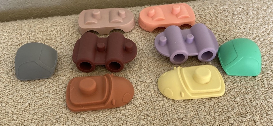 Elbebe 2 Silicone Stackable Cars BPA Free Car Stackers 6 Months-4 Years NIB