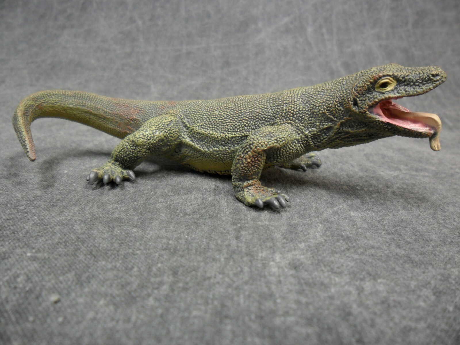 CollectA NEW * Komodo Dragon * 88900 Wildlife Lizard Model Toy Figurine