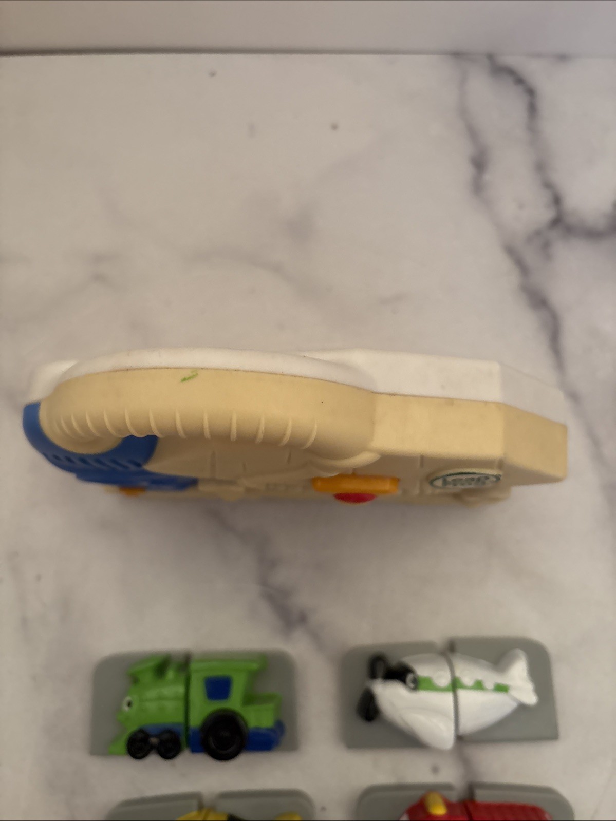 Leap Frog Fridge Phonics Wash N Go Magnetic Vehicle Cars Airplane Leapfrog