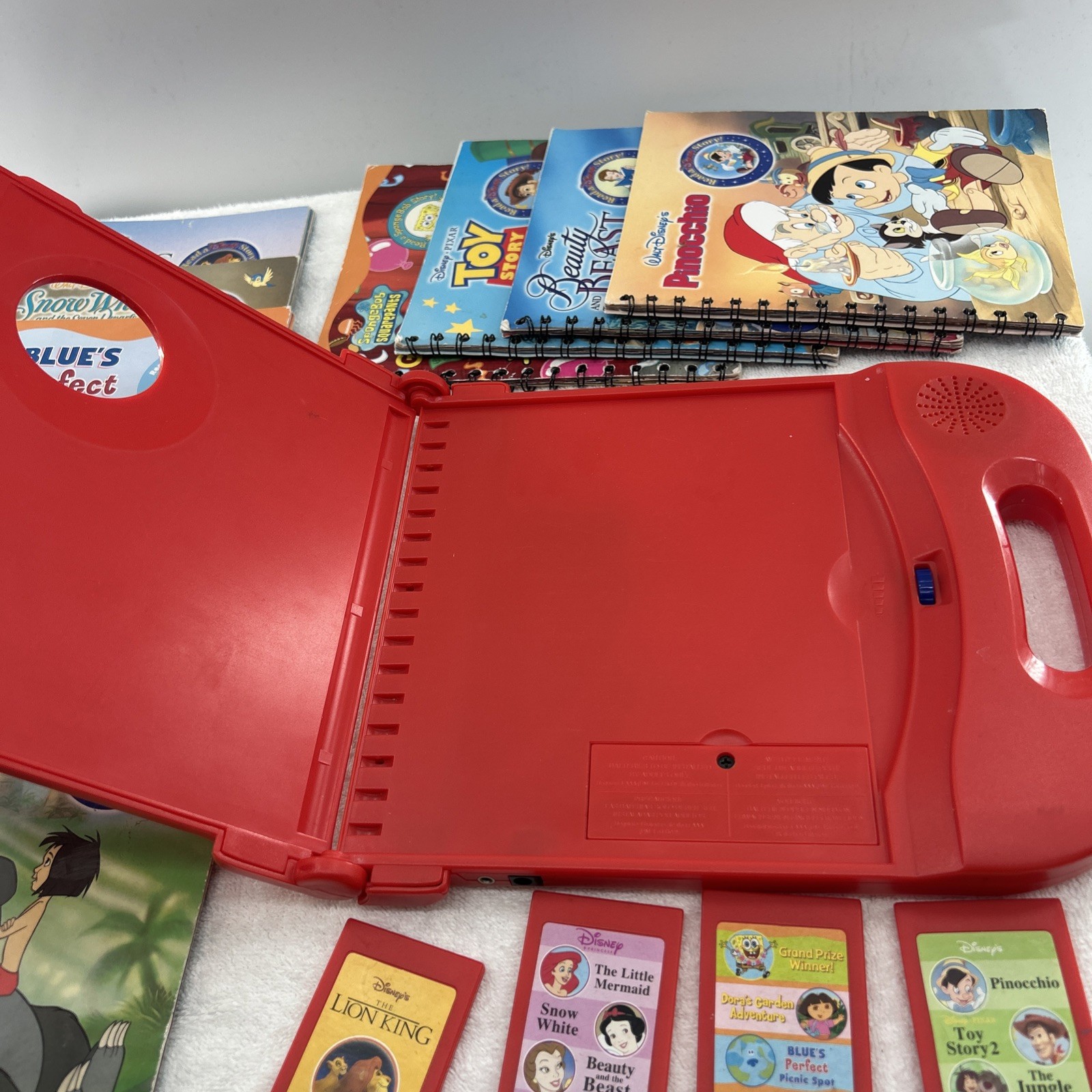 VINTAGE 2003 STORY READER WITH DISNEY MARVEL & CARTRIDGES TESTED WORKS