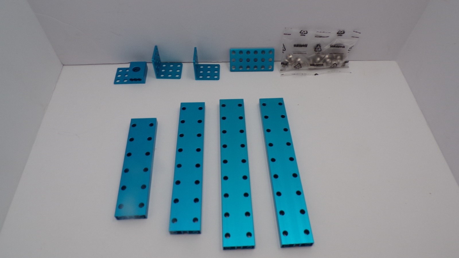 Makeblock parts from starter robot kit 0824-96 128 144 bracket plate + m4 screws