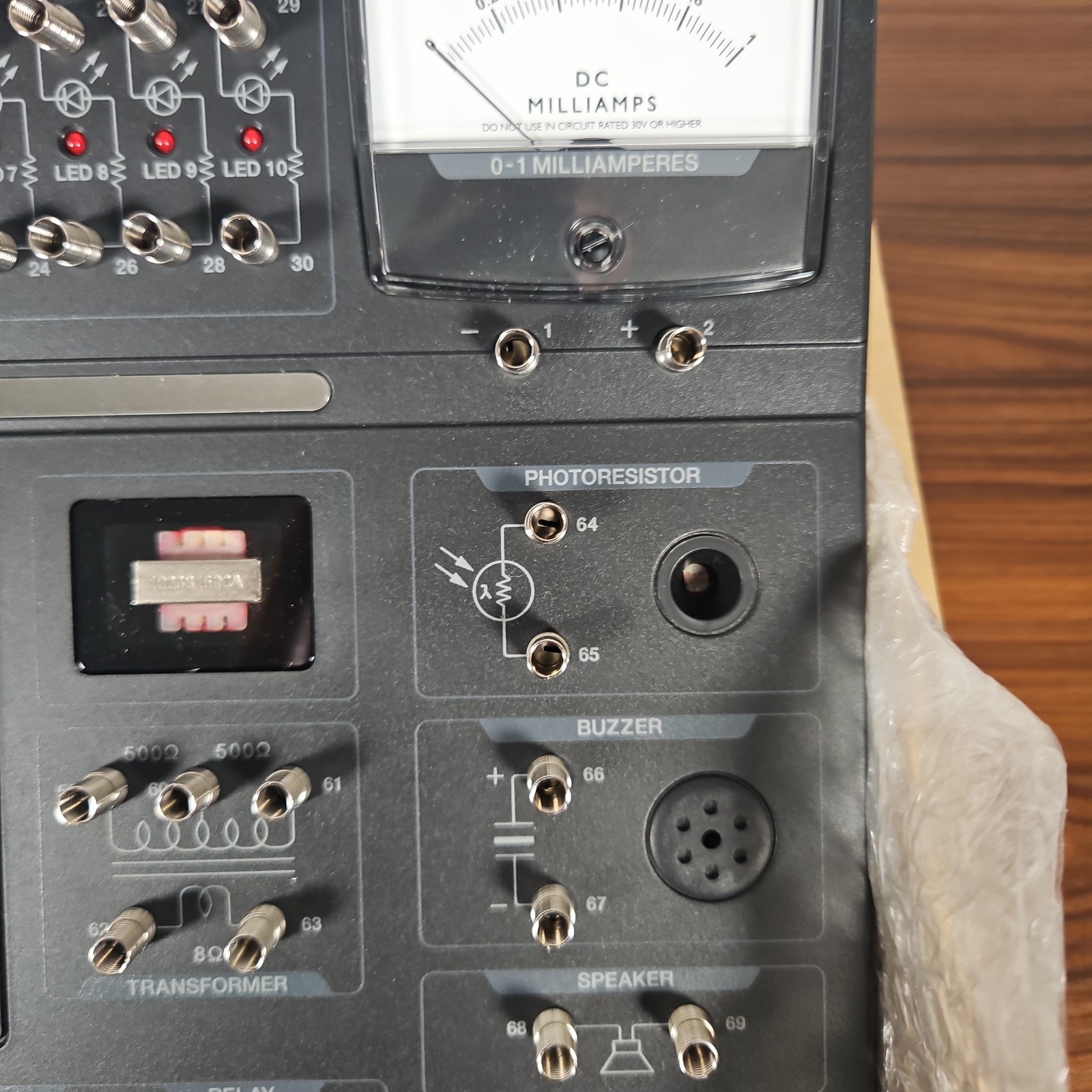 Radio Shack Technology Plus Electronics Learning Lab 28-027 Board Only