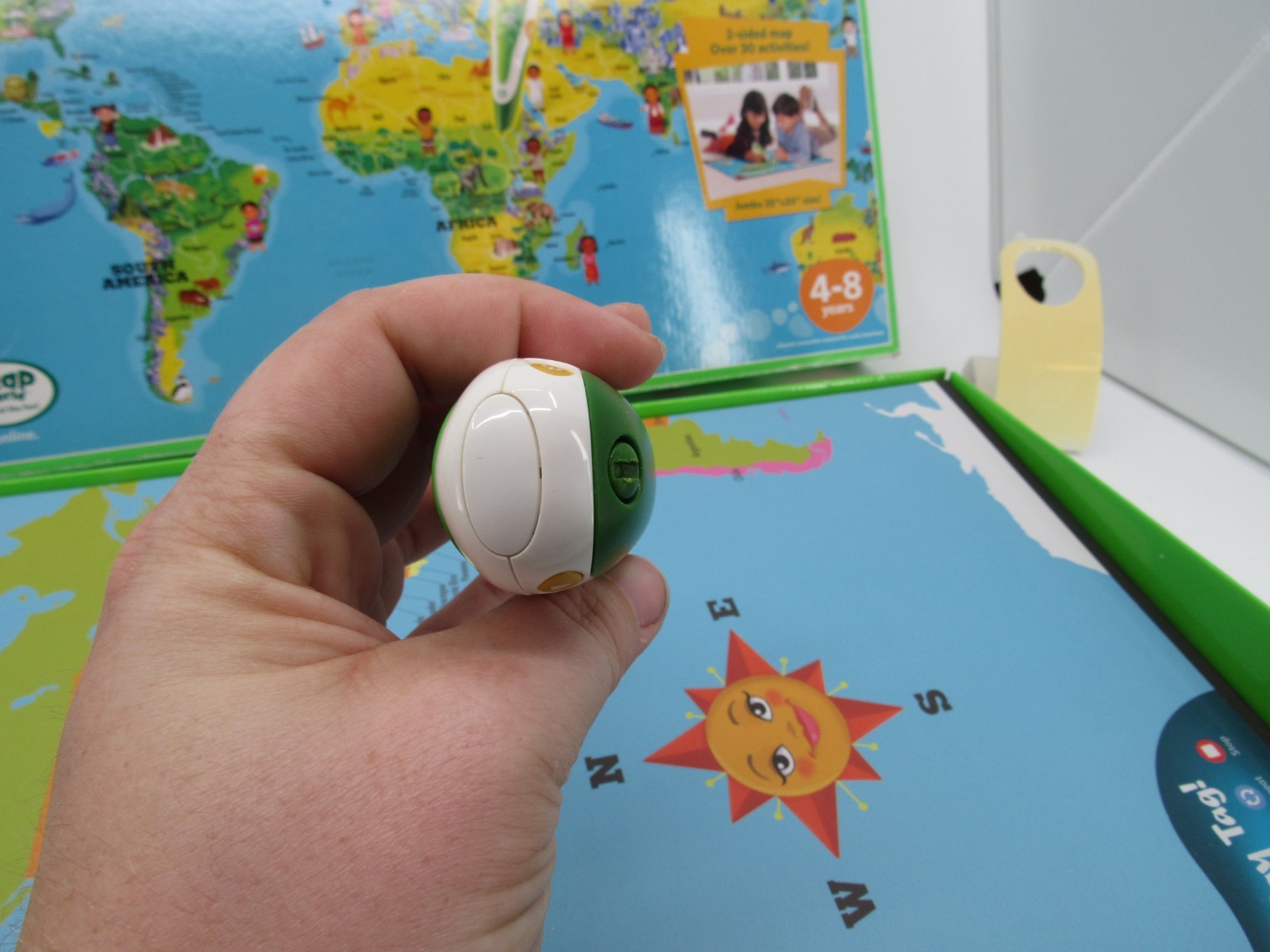 Leap Frog Interactive World Map 2 Sided Tag Read System Pen Included