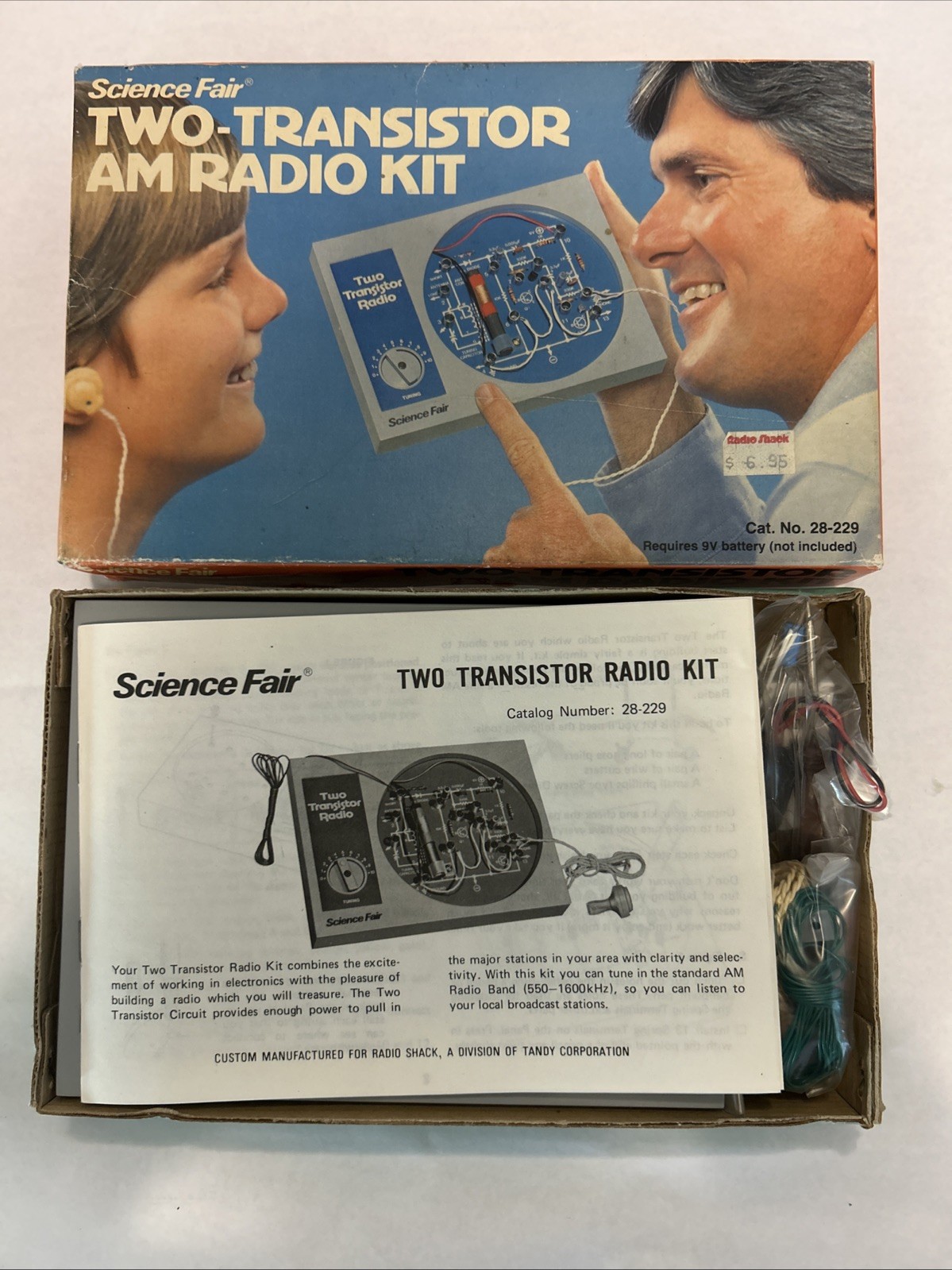 Vintage Science Fair Two-Transistor AM Radio Kit 28-229 Radio Shack NOS