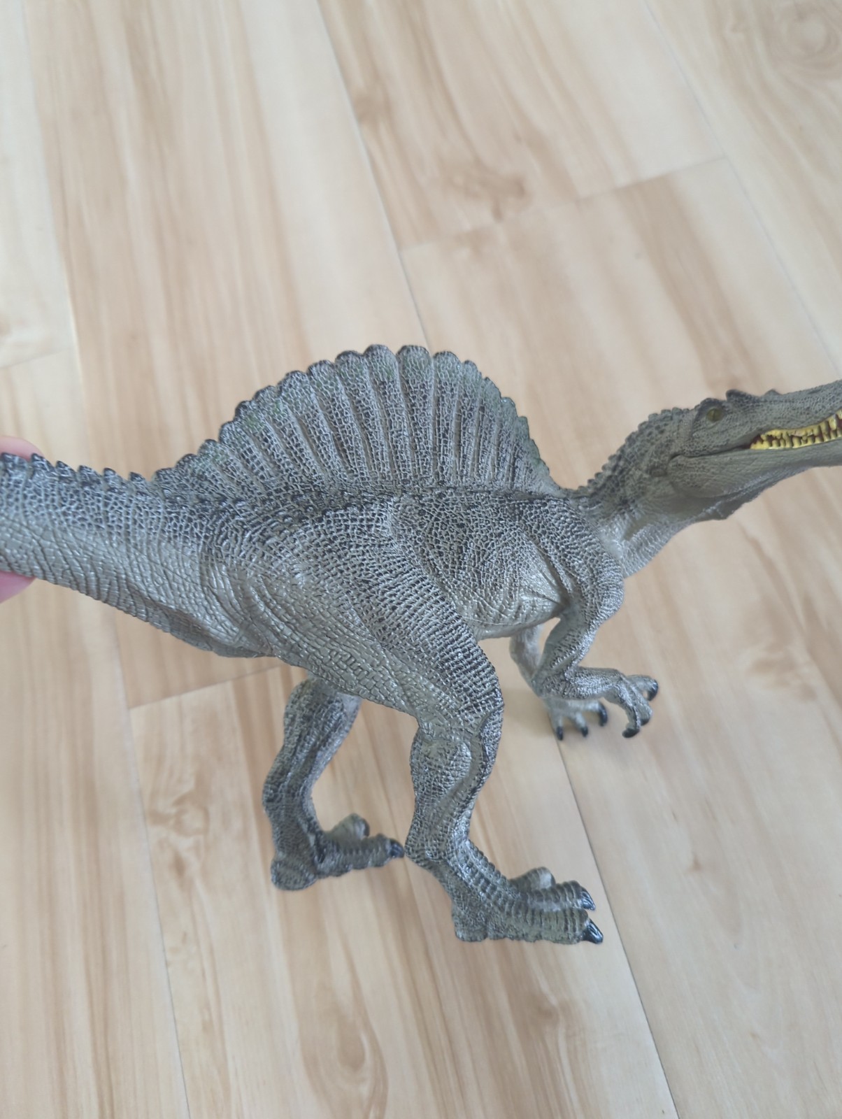 Papo Spinosaurus Figure Gray Prehistoric Dinosaur Animal Figurine 12″ Long