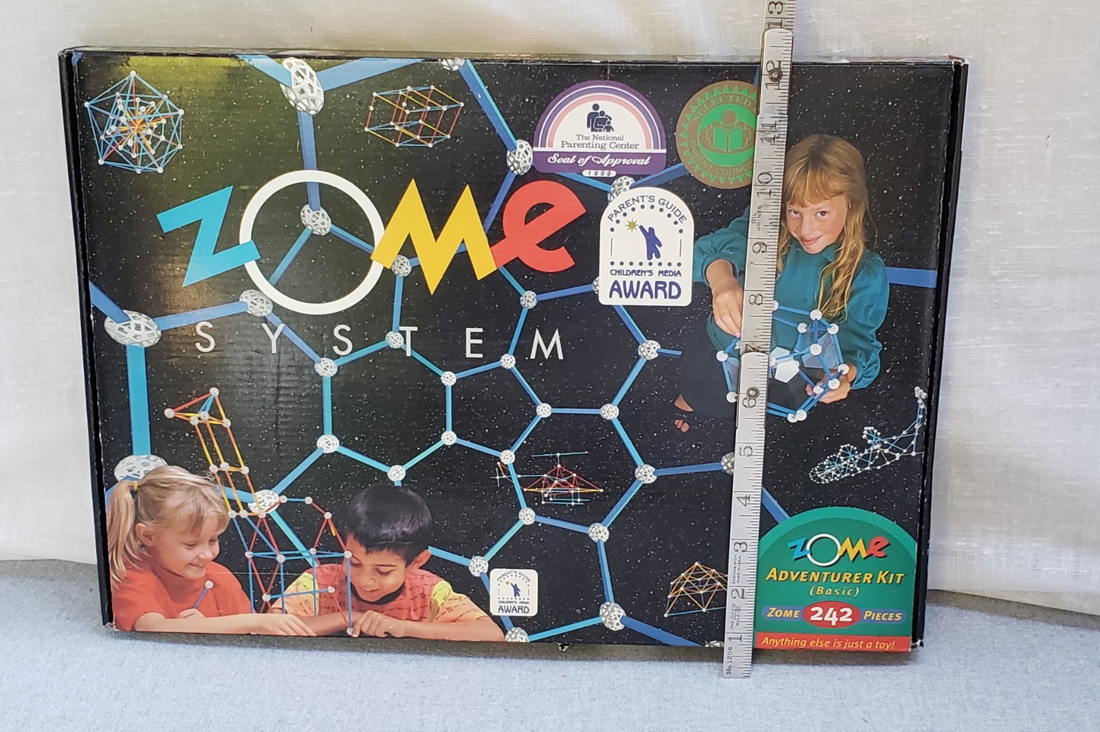 Zometool Zome System Construction Kit 240 Pieces Build Bridges Domes Pyramids