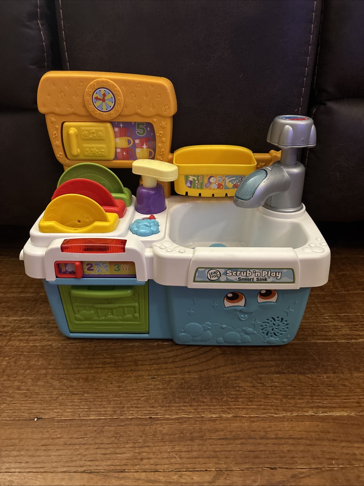 LeapFrog Scrub ‘n Play Smart Sink (English Version) Working