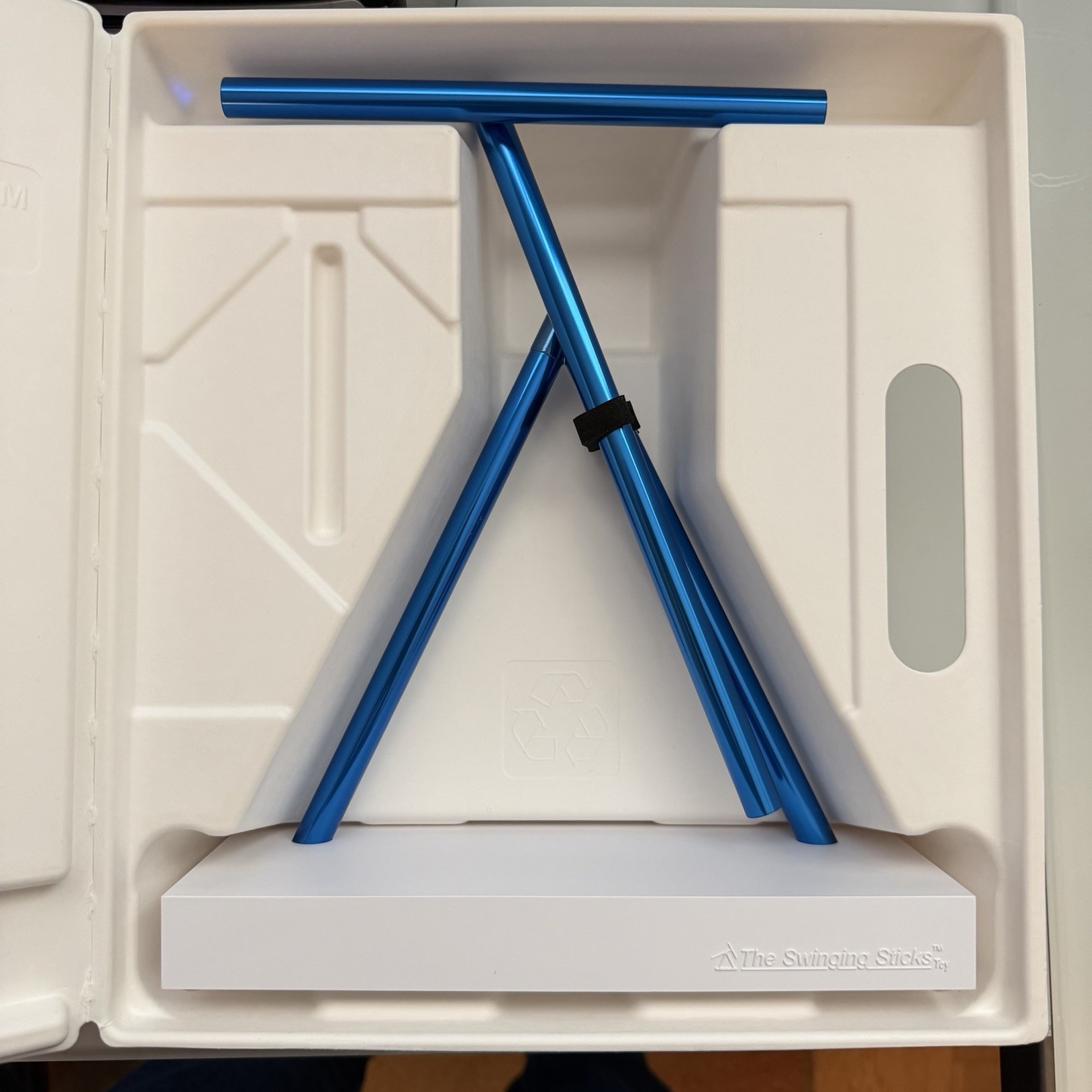 The Swinging Sticks Kinetic Energy Sculpture Desktop Toy Version Blue NOS