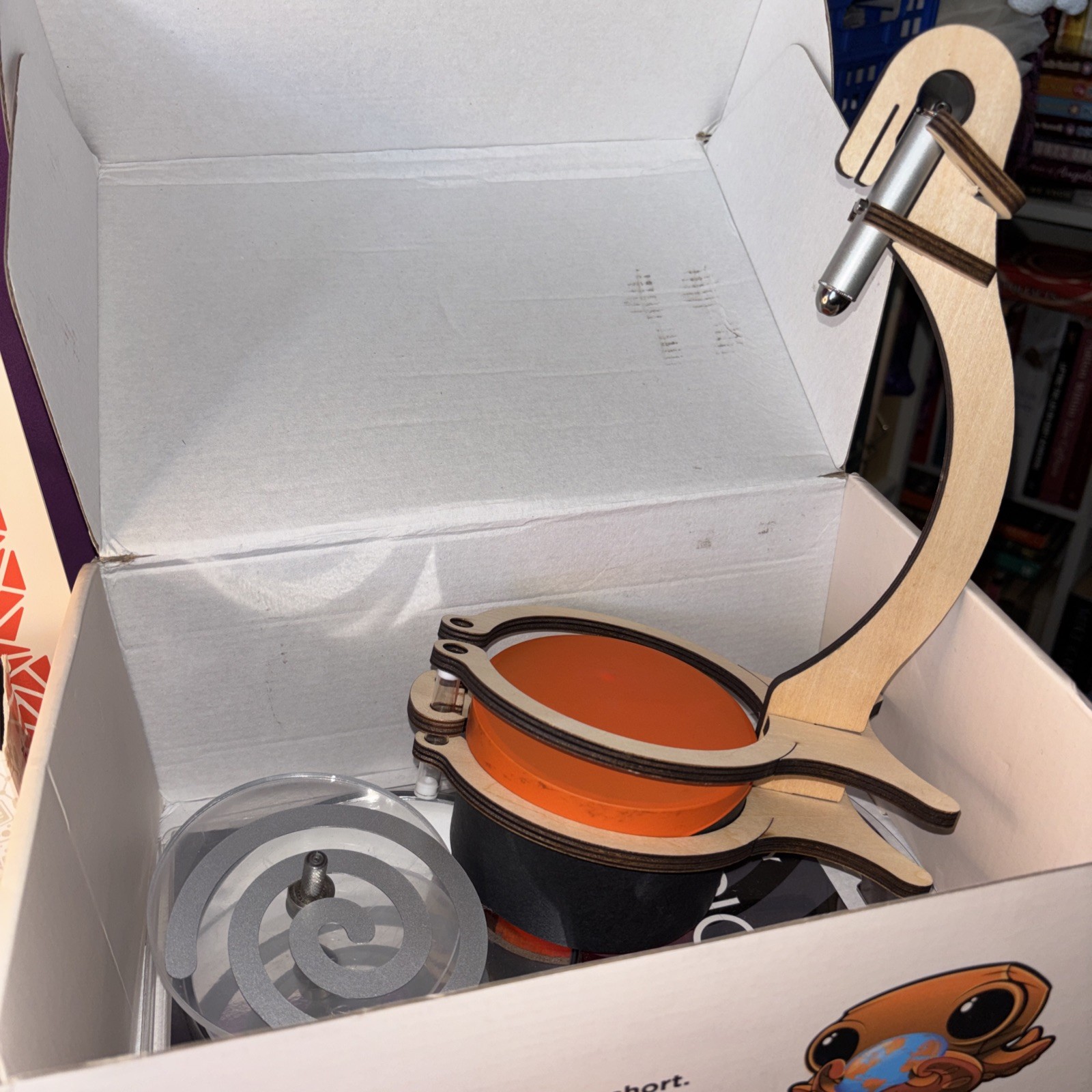 CURIOSITY BOX by V Sauce Sonic Photonic Visualiser Hurricane Balls NEW