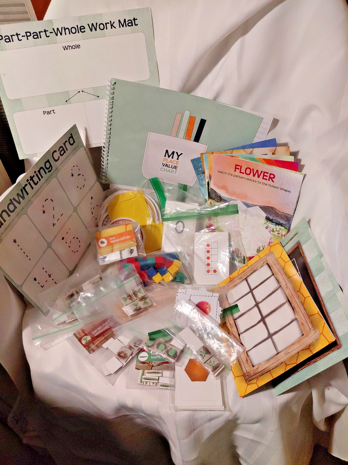The Good and the Beautiful Math K Course Books Part 1 & 2 + Manipulatives *READ