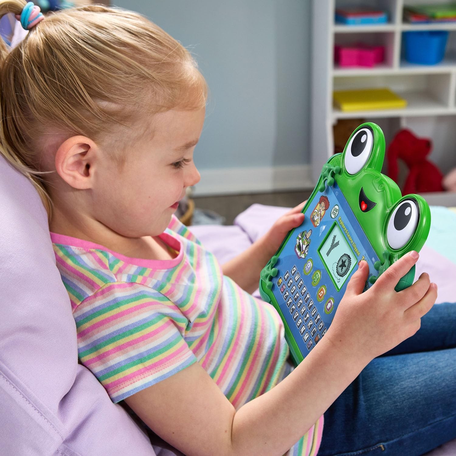 LeapFrog Disney and Pixar Toy Story 5 Explore 9.4″ x 9.3″ x 1.3″, Green