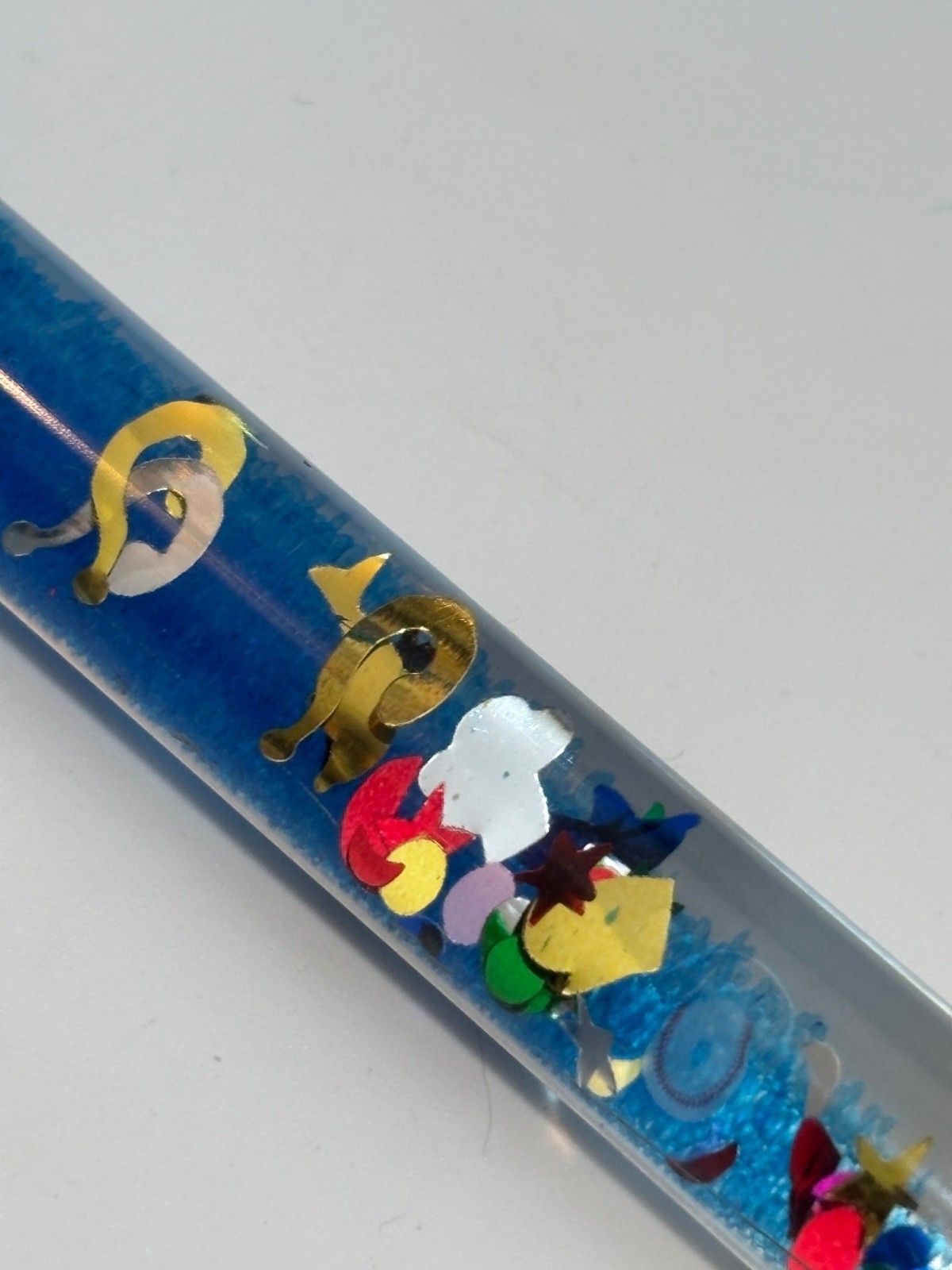 Wonder Tubes Liquid Motion Glitter Tube Sensory Toy By Briarpatch Inc. 2013