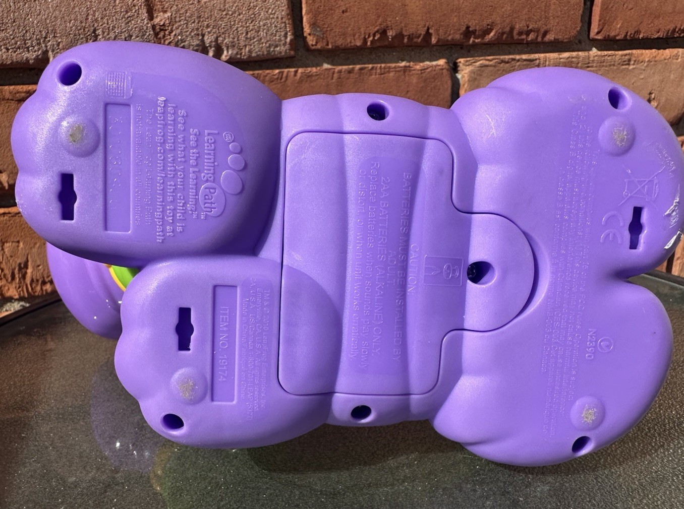 2010 Leap Frog Lettersaurus Purple Dinosaur Lights Songs Interactive Letters