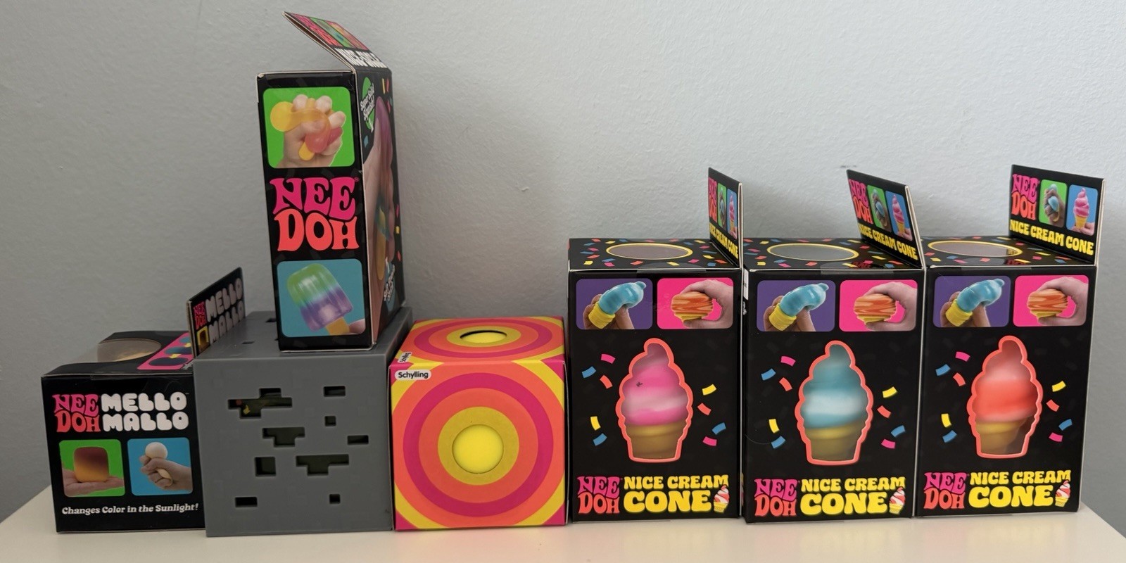 Schylling NeeDoh Yellow Bundle Nice Cream trio Minecraft Jelly Mello Mallo+
