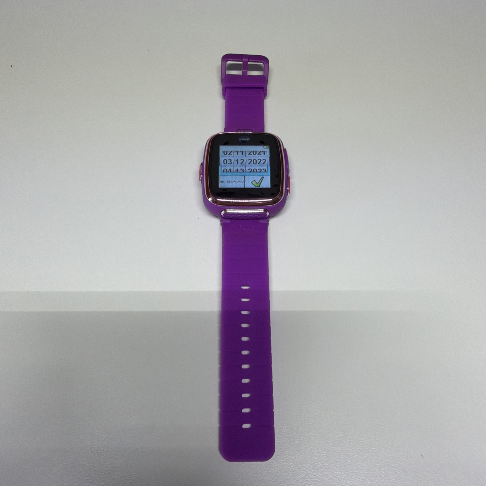 V-Tech Kids Smart Watch – Purple, Games, Camara, Video, EXCELLENT Condition