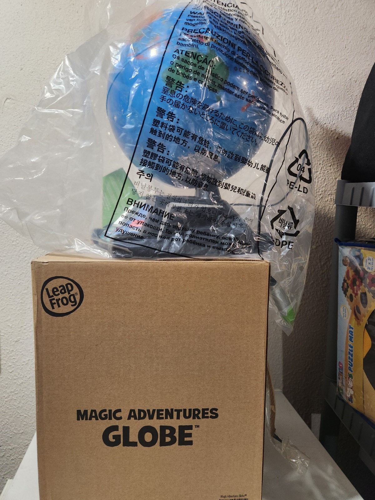LeapFrog Magic Adventures Globe – 80-605401-Educational for kids 4 years and up