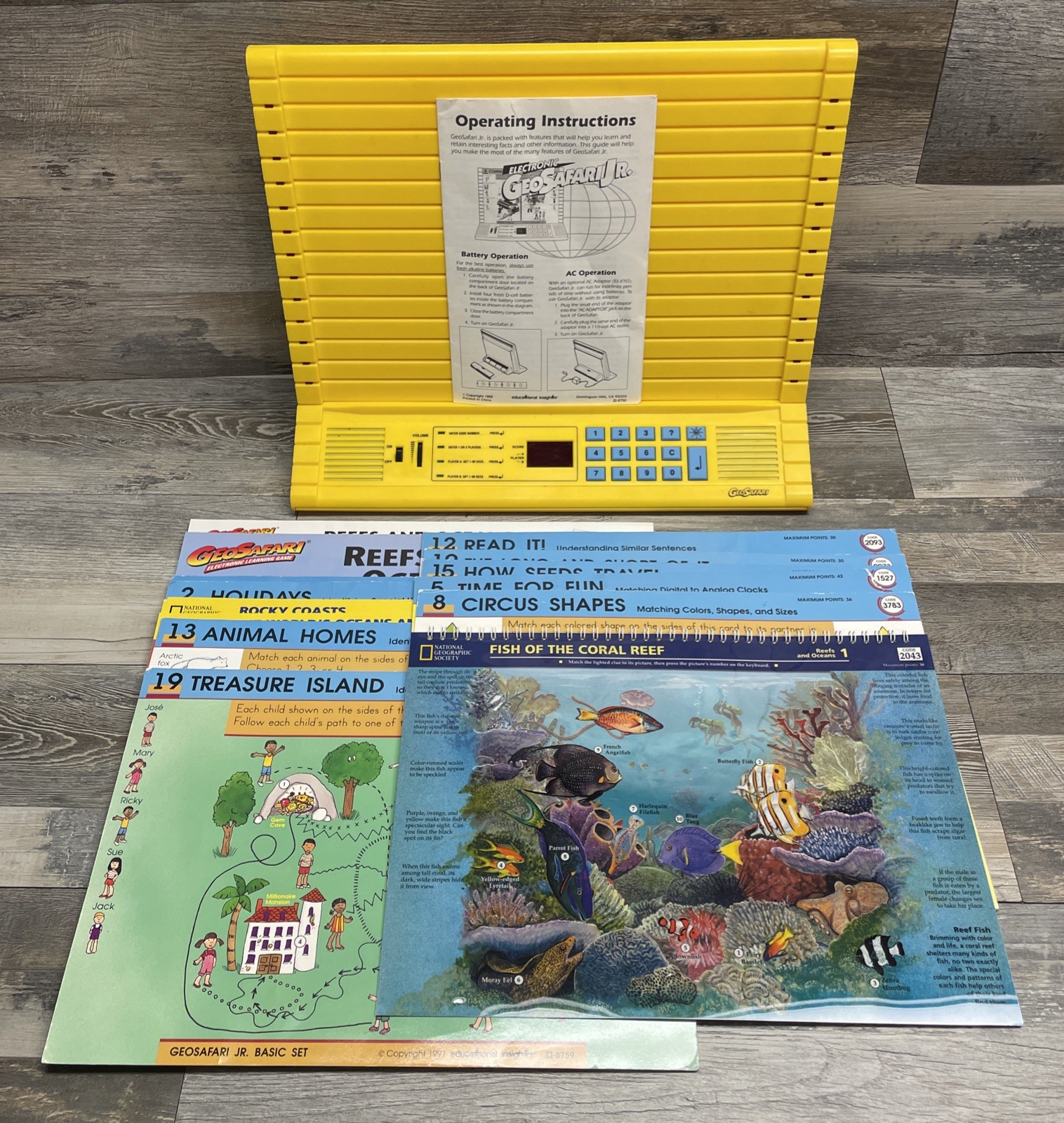 GeoSafari Electronic Homeschooling Learning System EI 8700 VINTAGE W/17 Cards