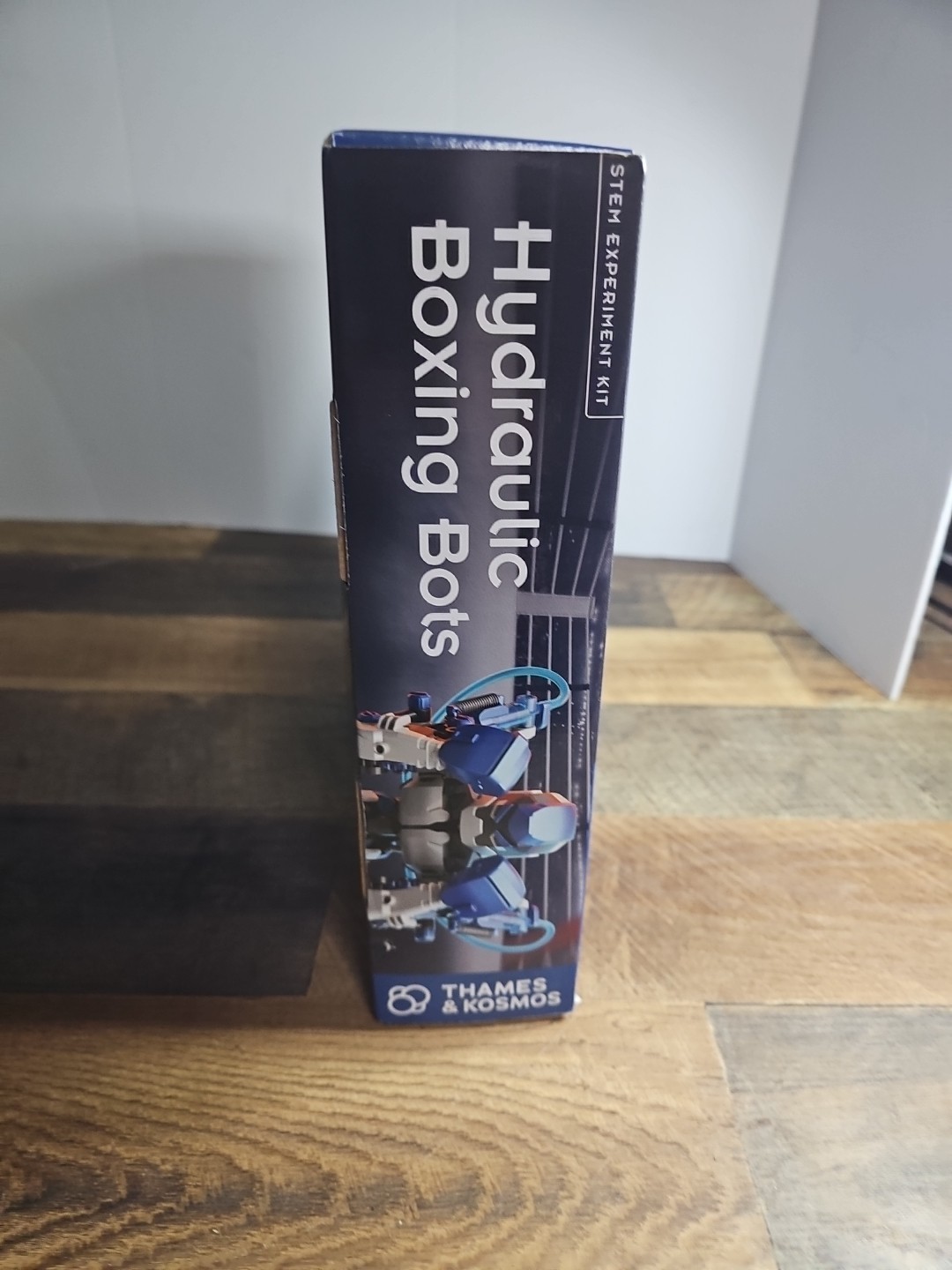 NEW Hydraulic Boxing Bots STEM Experiment Kit | Build Two Hydraulic-Powered