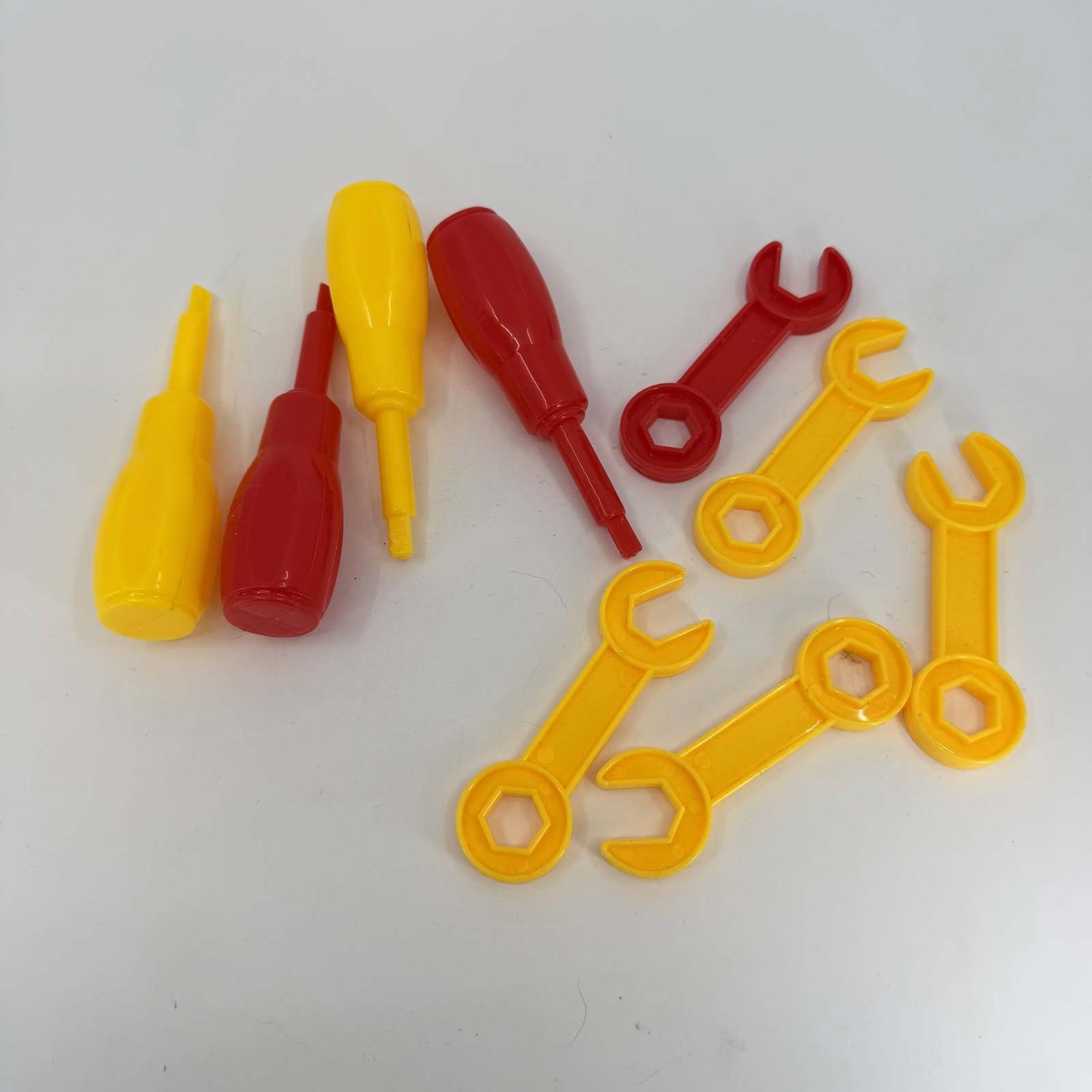 Kidswerkz Build a Dinosaur Set Stem Toy HUGE LOT WITH SCREWS AND SCREWDRIVERS