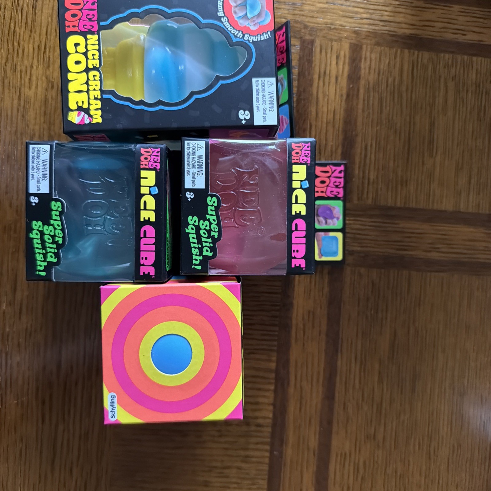 4x NEEDOH Nice Cube Pink & Blue, Blue Nice Cream Cone Plus A Blue Color Change