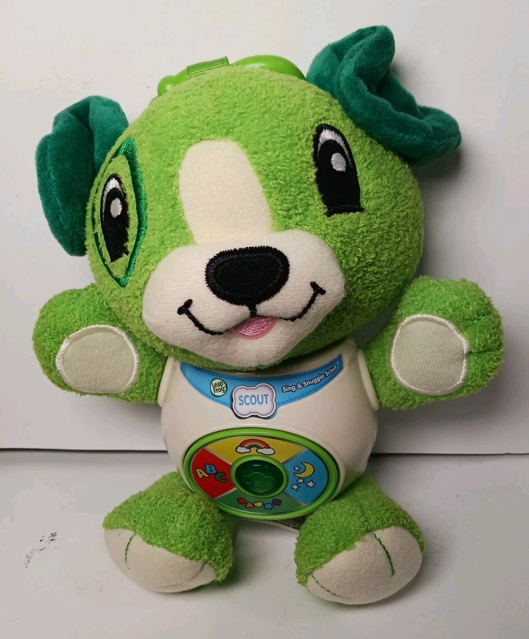 LeapFrog Sing & Snuggle Scout Plush Toy Interactive Puppy Works Great