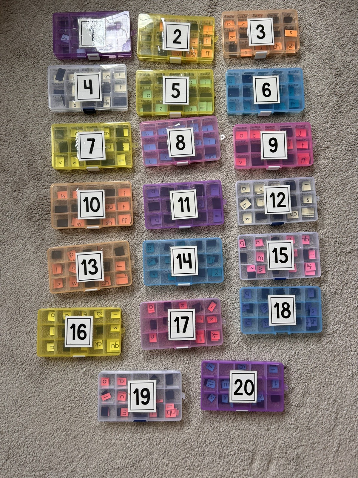 Lot of Magnetic Alphabet Letters Mixed Colors and 20 storage kits phonics class