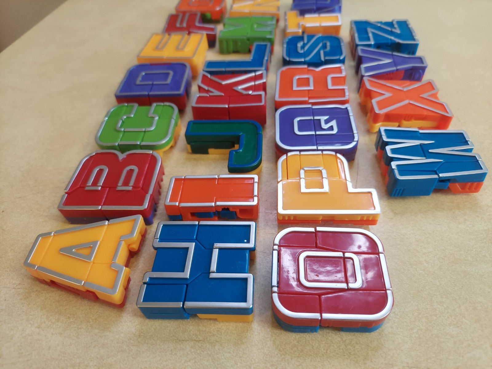 Alpha Bots Transforming Robot Transformers 25 Letter Set MISSING V
