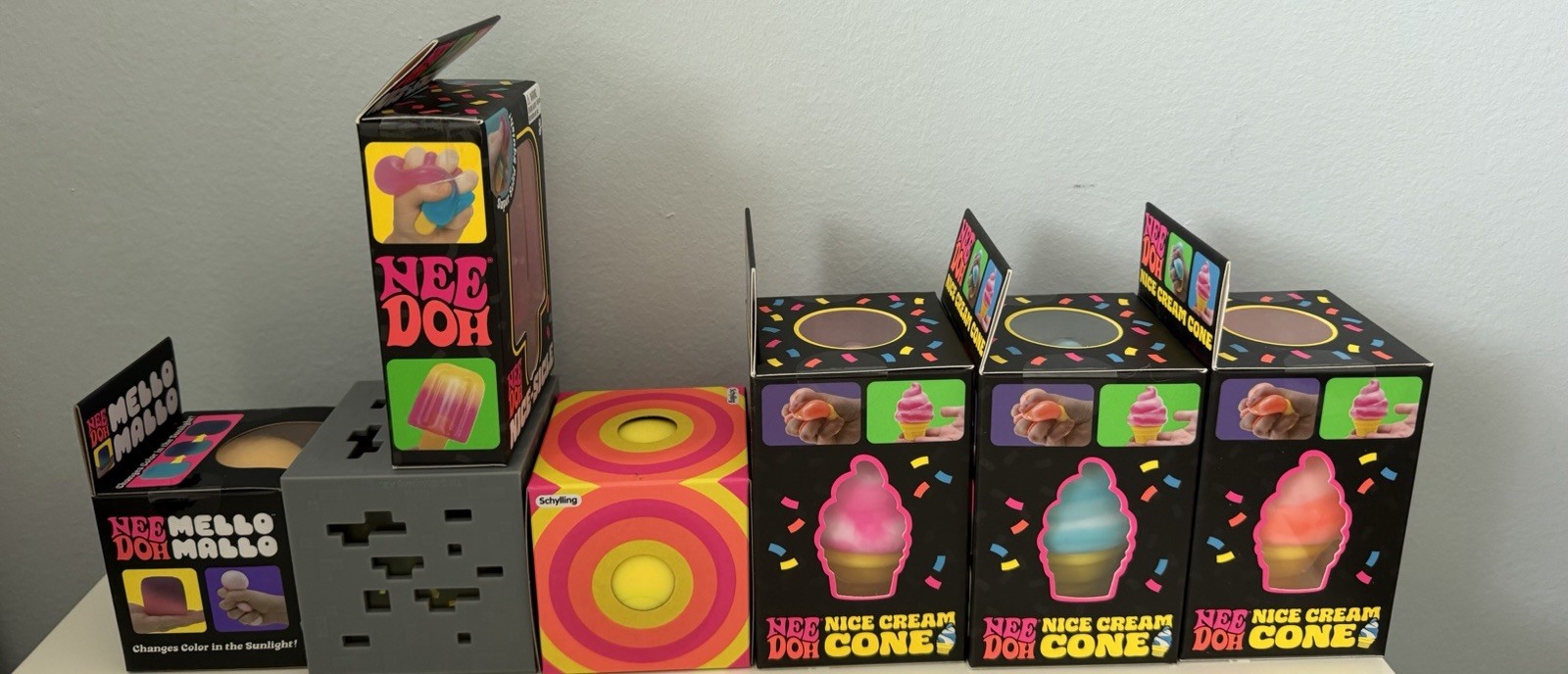 Schylling NeeDoh Yellow Bundle Nice Cream trio Minecraft Jelly Mello Mallo+