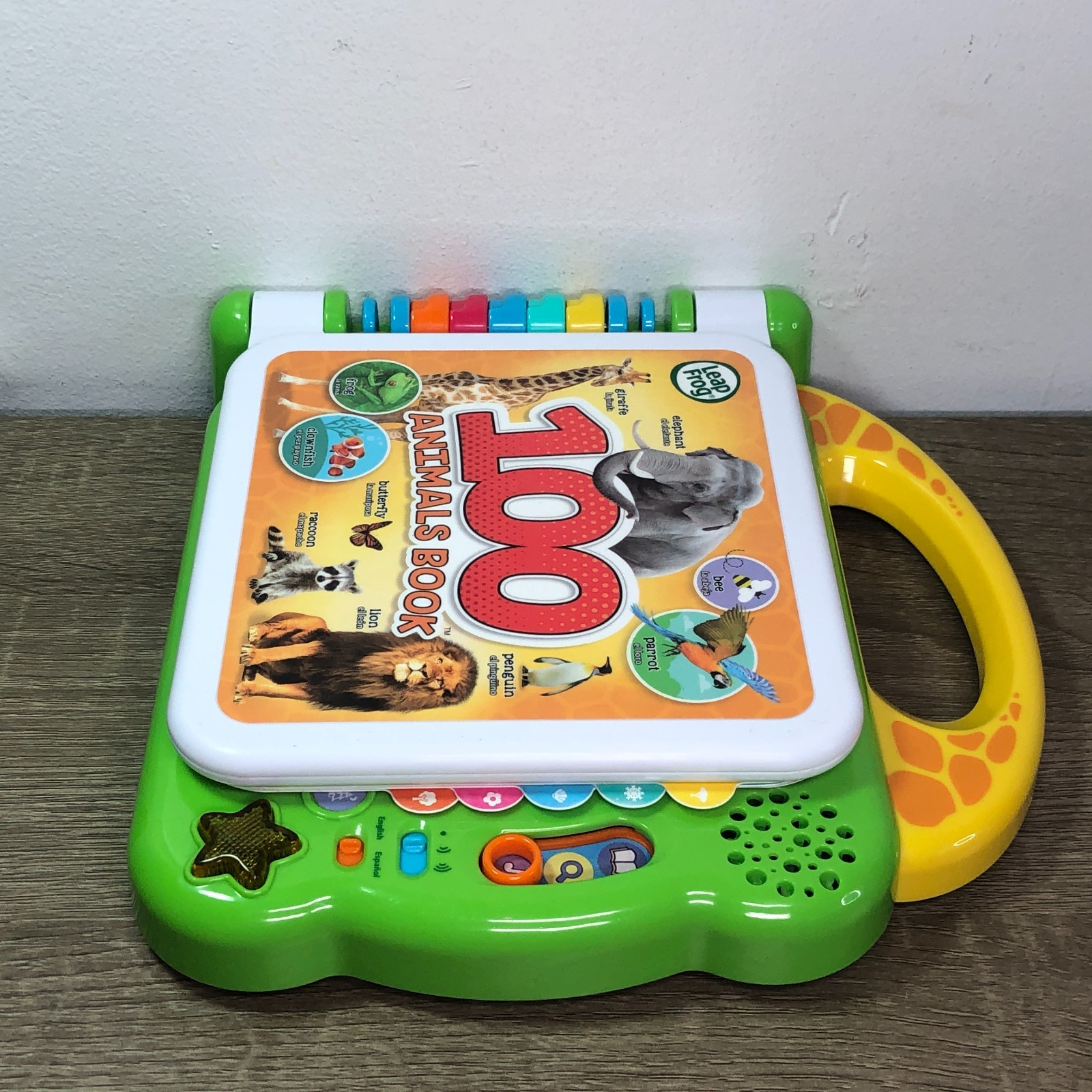 Leap Frog 100 Animals Book English Spanish Electronic Learning Toy 2020 Works 8″
