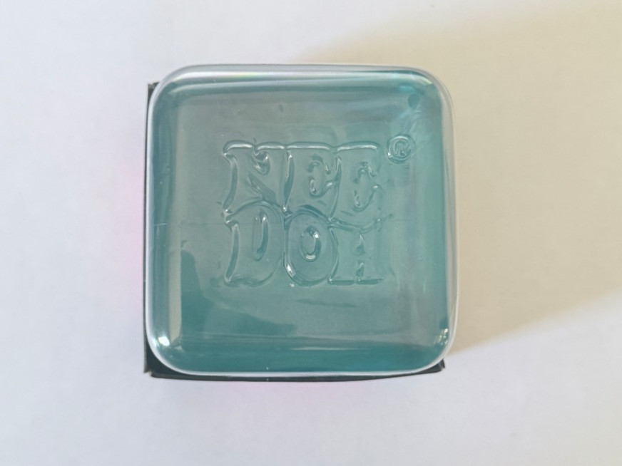 NeeDoh Nice Berg Blue XL Giant Nee Doh Niceberg Solid Tik Squish Cube Ice Block
