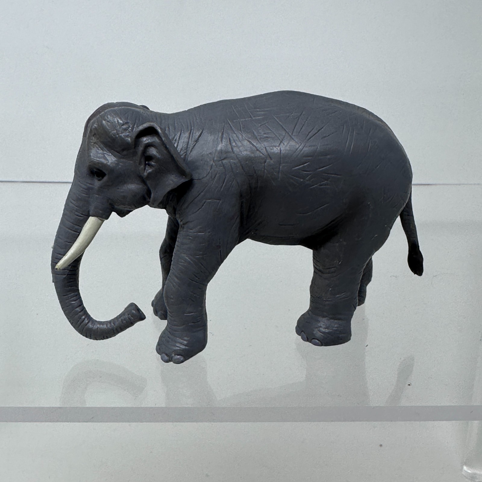 Battat Terra African Elephant Figure Gray Wildlife Zoo Jungle Animal Figurine 5″