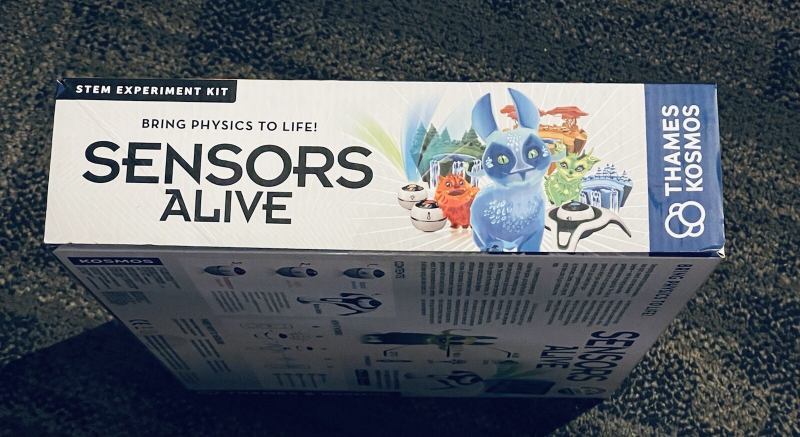 Thames & Kosmos Sensors Alive: Bring Physics to Life STEM Science Experiment Kit