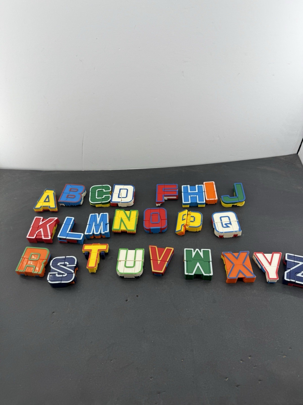 Educational Alpha Bots Transforming Letters Missing E Alphabet Vintage Robots