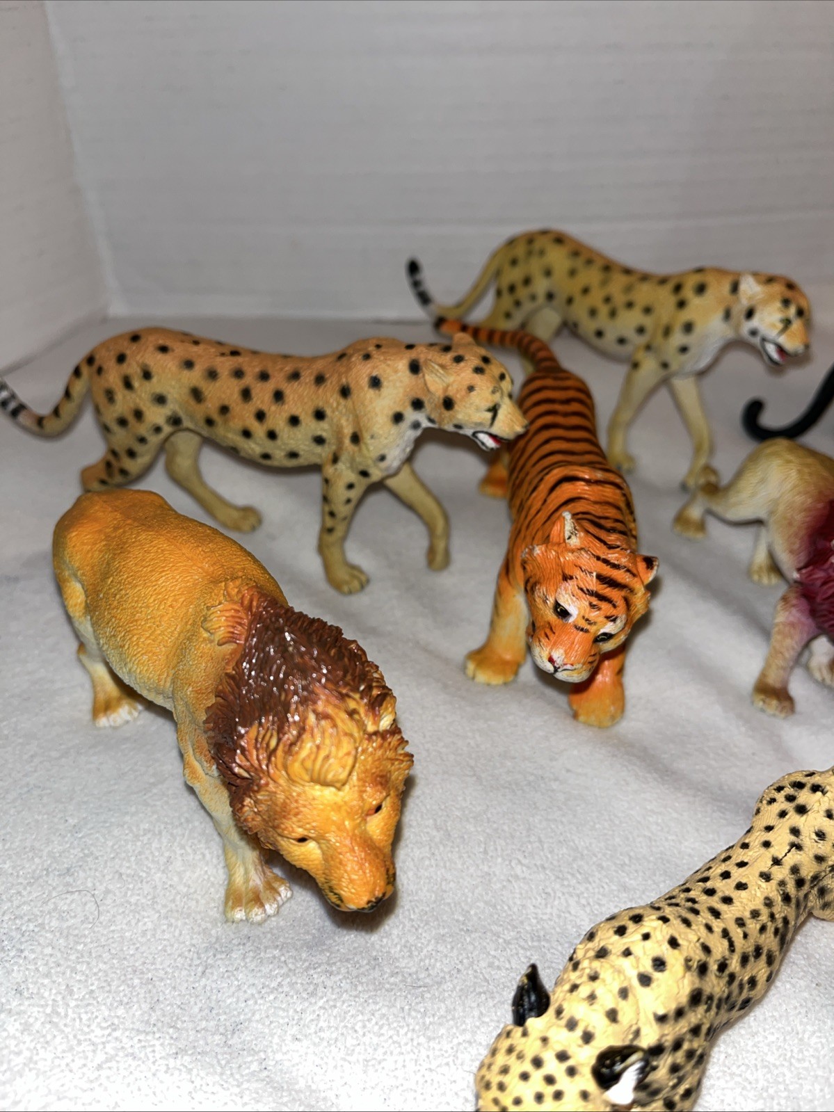 Realistic Wild Big Cat Figures Lion Tiger Cheetah Panther Lot Of 10 5”-7”