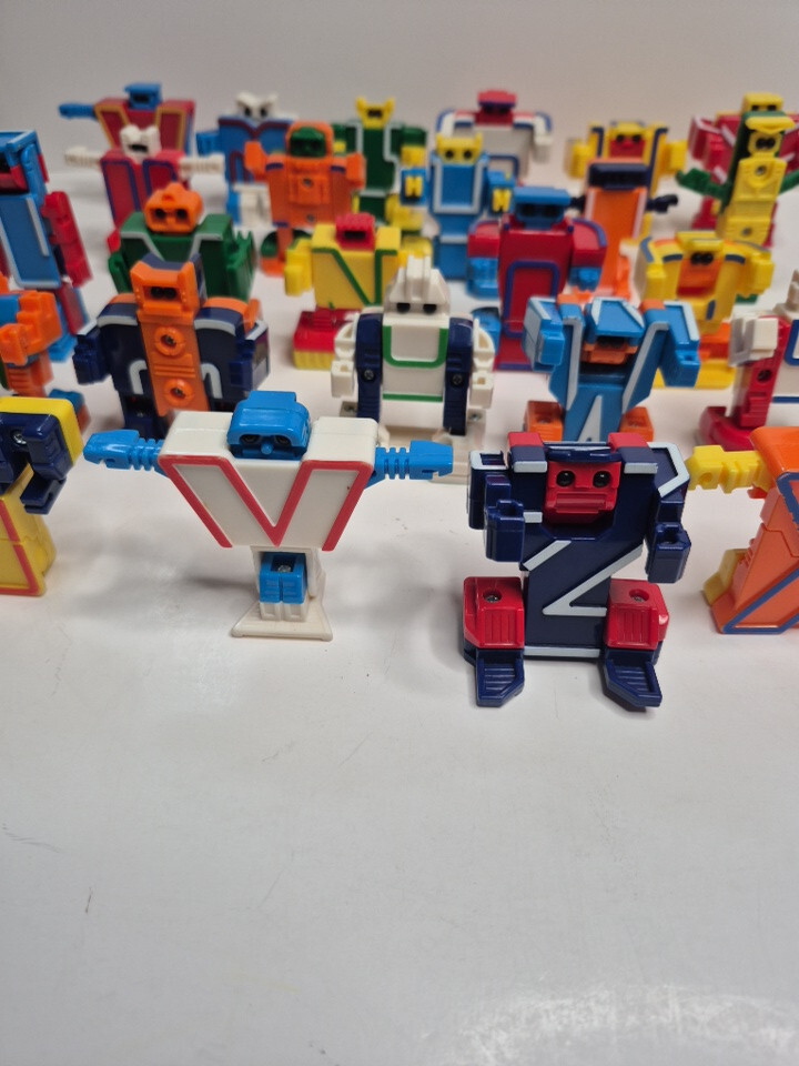 VTG 80s ALPHA BOTS Alphabet Transformers Letter Robots LOT OF 25 Preschool no V