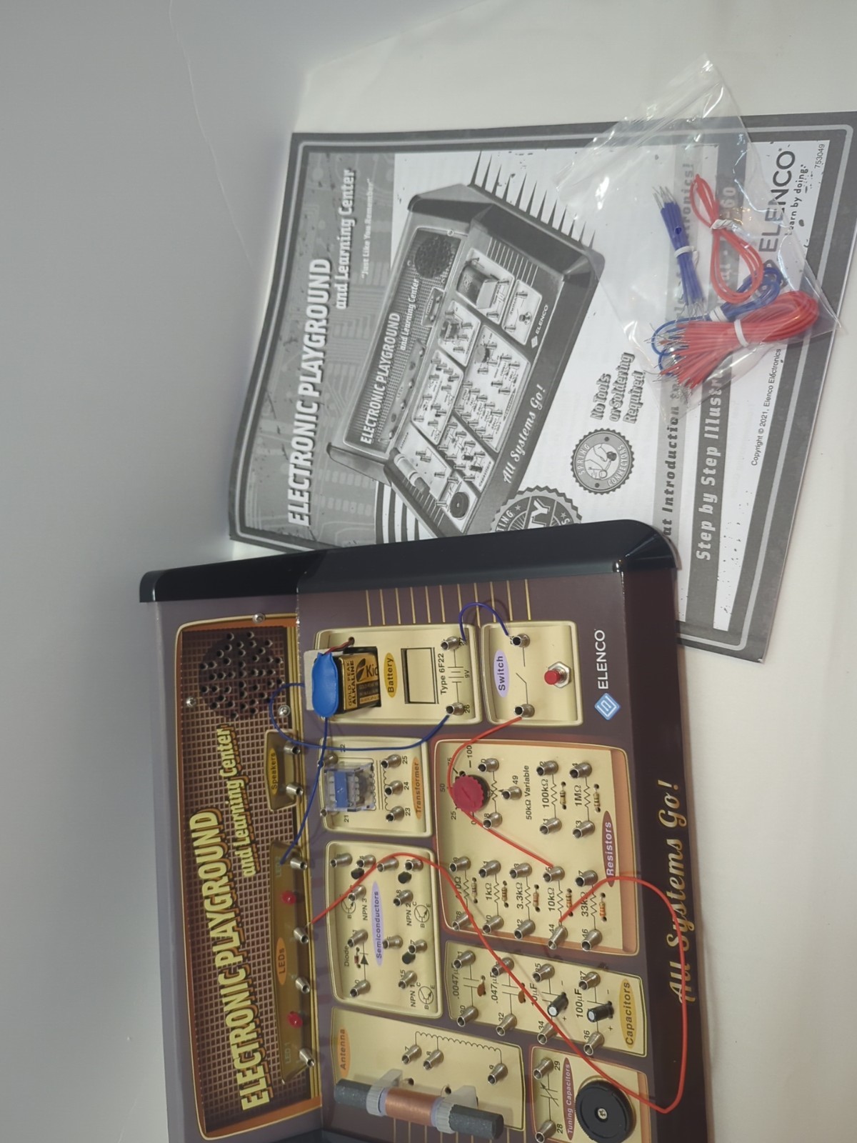 Elenco Electronic Playground And Learning Center 60-in-One Experiments Used