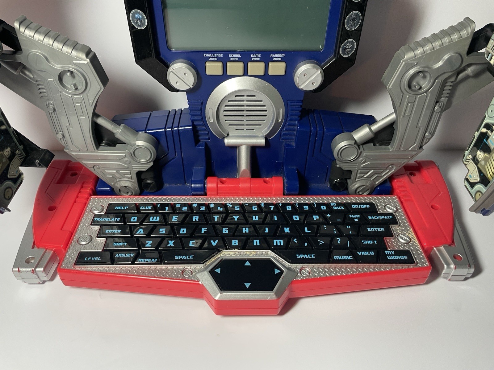 2007 Retro Transformers Optimus Prime Talking Learning Computer – Tested&Working