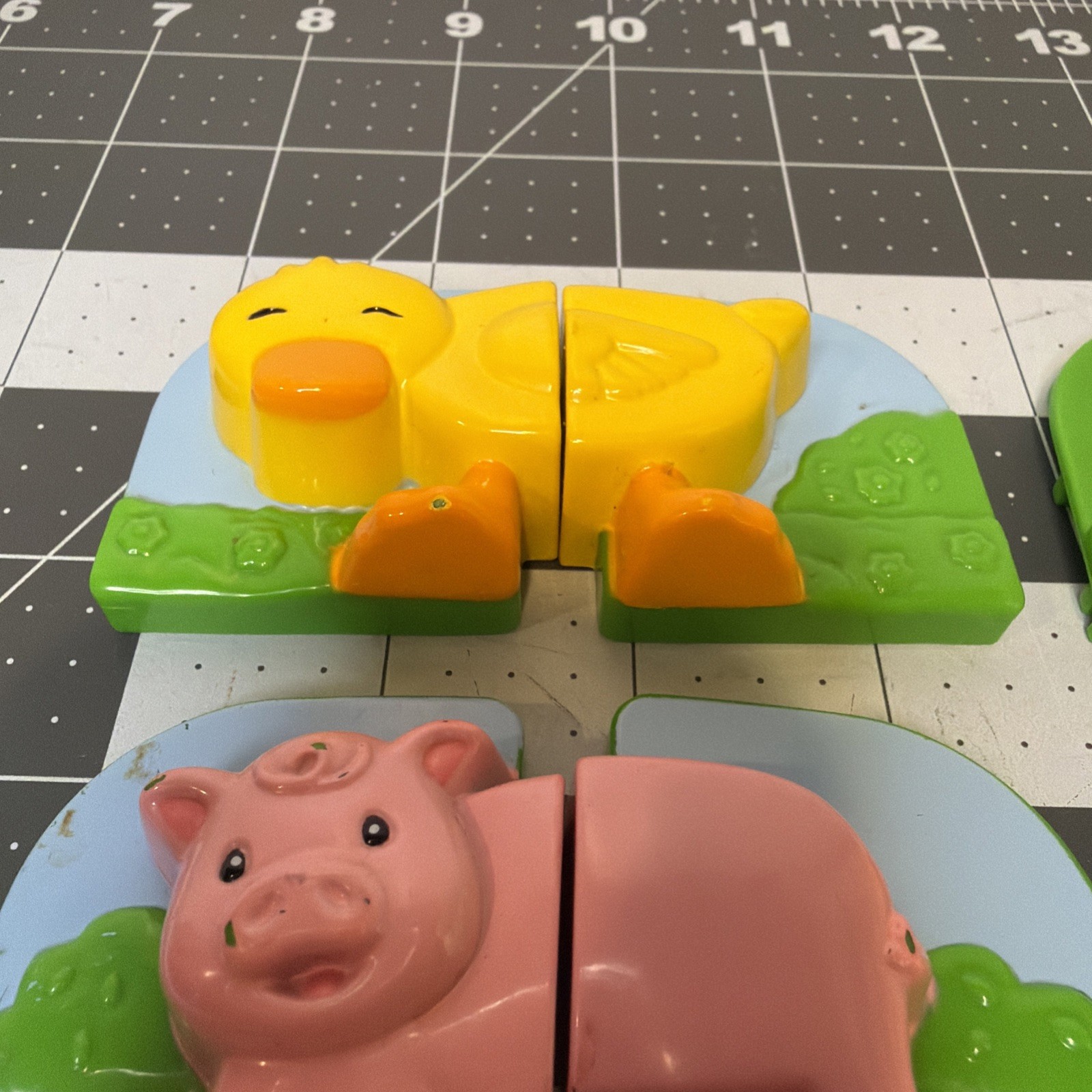 LeapFrog Fridge Phonics Chick Farm Magnetic Matching Replacement Animals Only