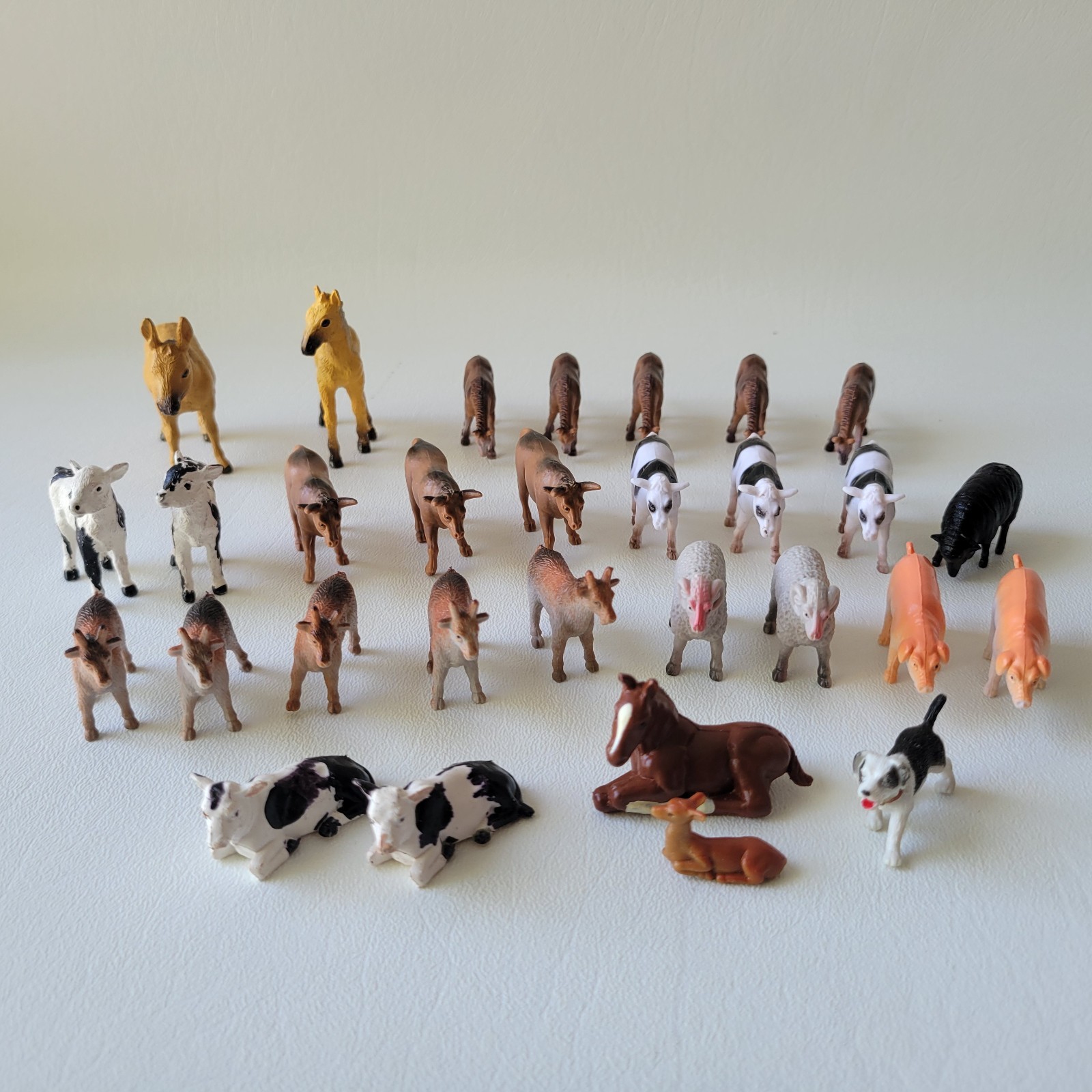 30pc Farm Animal Mini Figures: 7 Branded (Britains, Ertl, Jarman) + 23 Unbranded