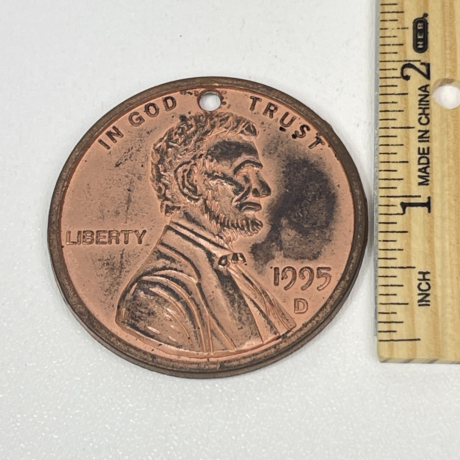 Novelty 2 inch Lincoln Penny Key Chain 1995 D Toy Money Coin Realistic Toy