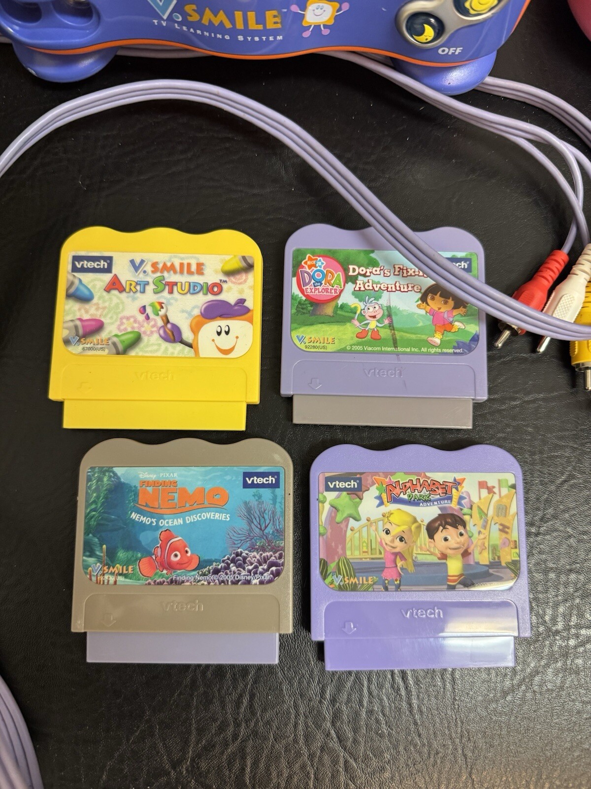 V TECH V Smile TV Learning System Bundle Console Controller 4 Games Untested