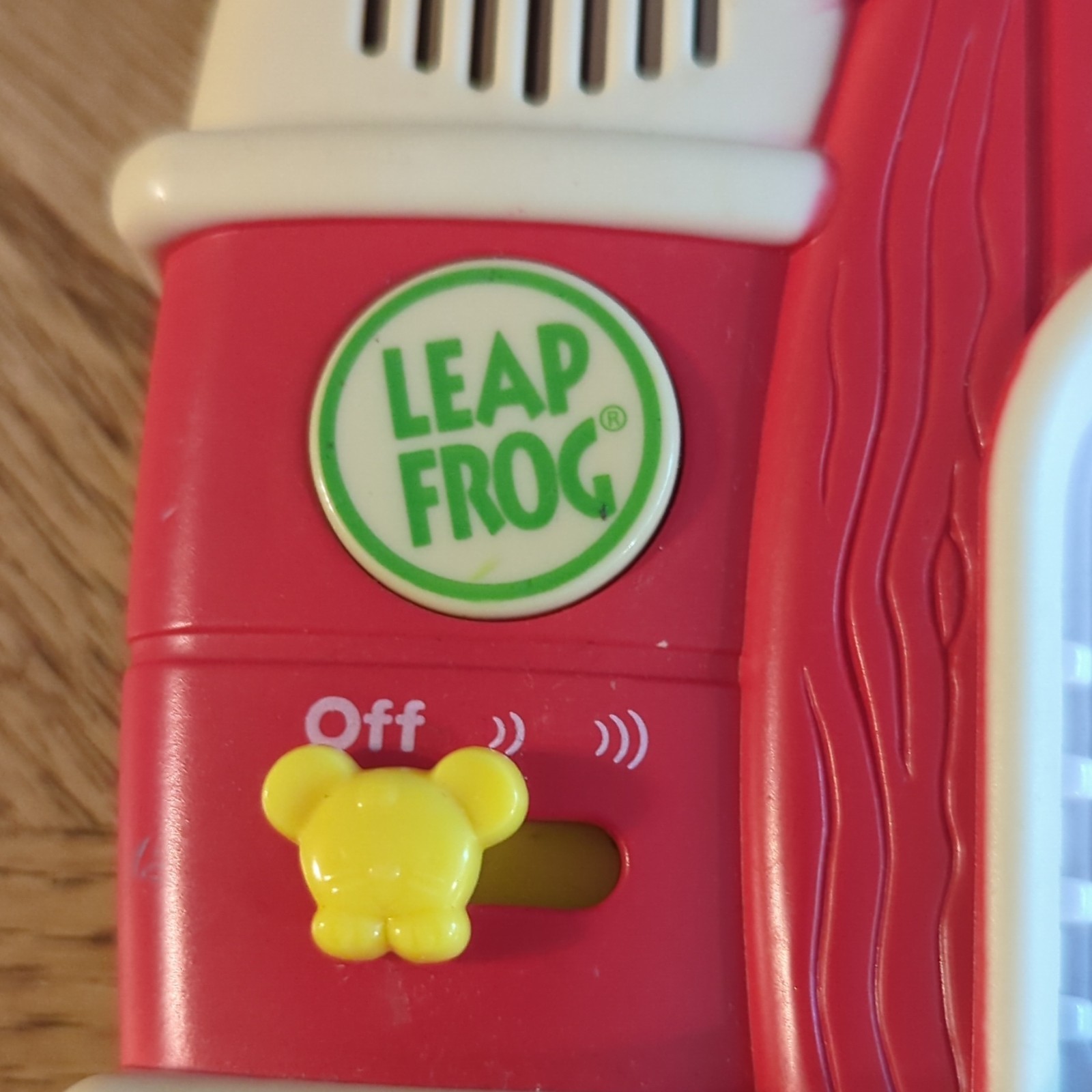 LeapFrog Fridge Farm Magnetic Animal Set w/ Magnetic Pieces