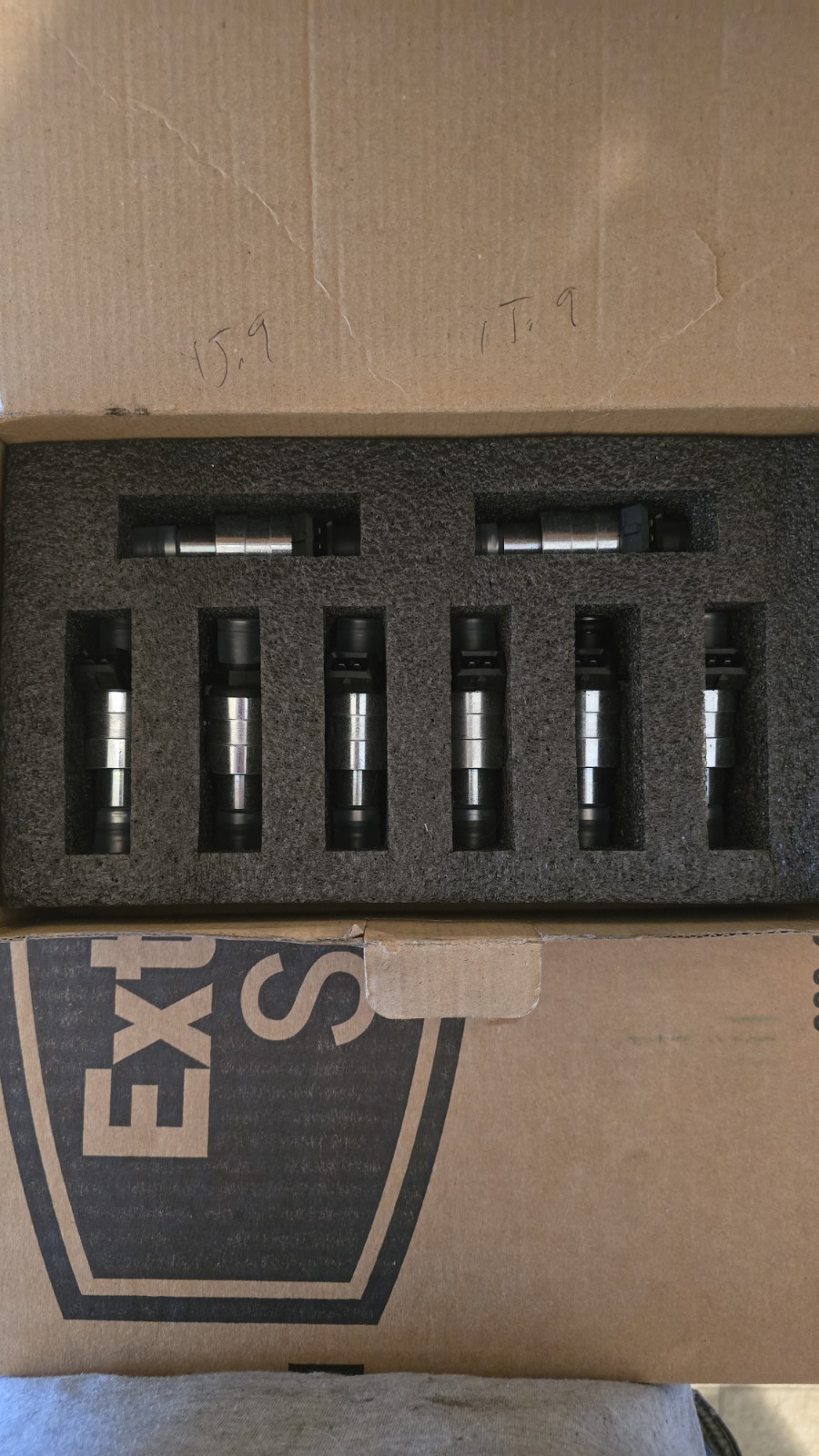 8pcs Fuel Injectors for 1987-1988 Chevrolet Camaro Corvette Pontiac Firebird