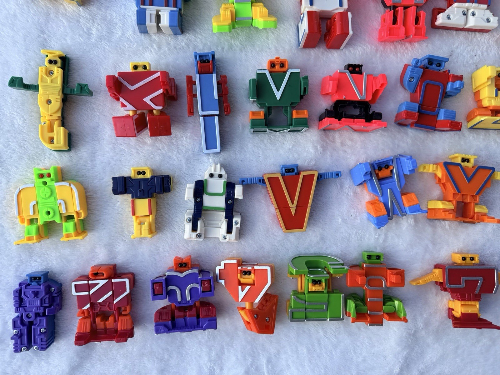 VTG Alpha-Bots Transforming magnetic Alphabet Number Toy Lot Complete ABC/123