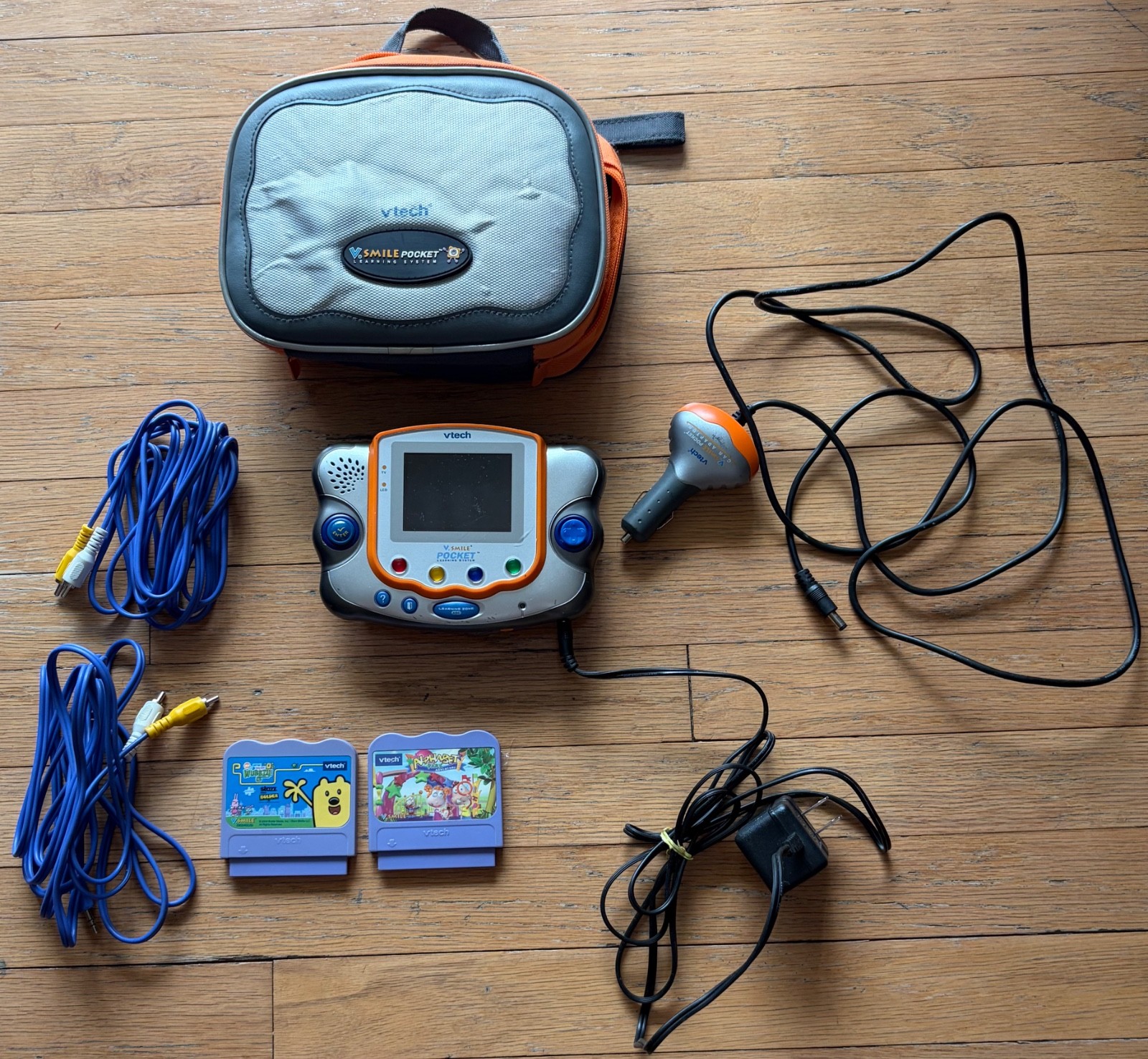 VTech V.Smile Pocket Handheld Console Bundle 2 Game PARTIALLY WORKING PARTS LOT