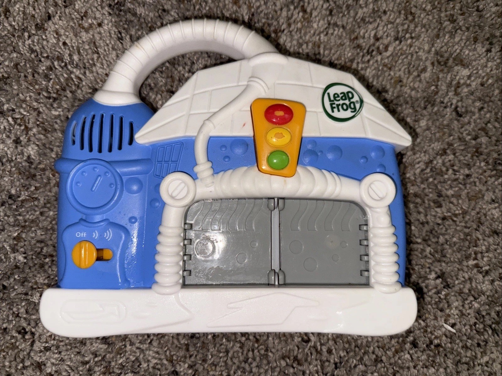 Leap Frog Fridge Phonics WASH N GO Magnetic Vehicle Car Matching No Pieces.